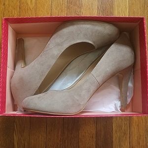 Camel/ Nude Kelly & Katie Heels